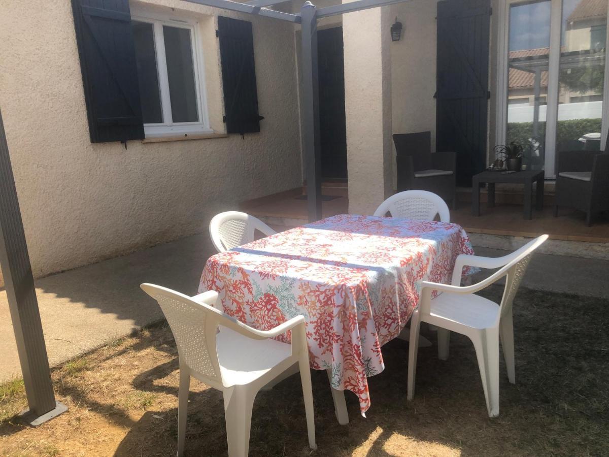 Les Amandiers Abeilhan Exterior foto